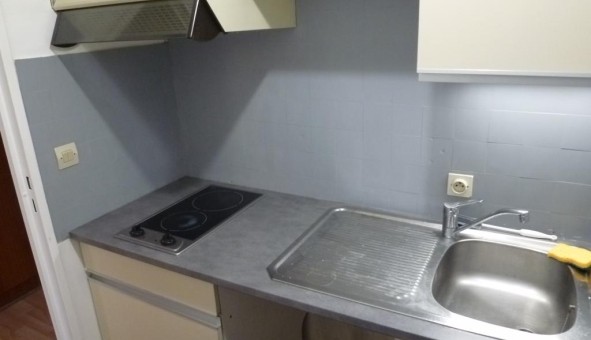 Logement tudiant Studio à Courbevoie (92400)