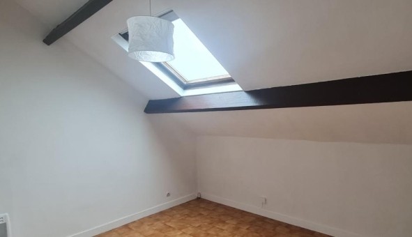 Logement tudiant Studio à Courdimanche (95800)