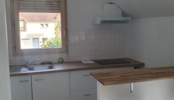 Logement tudiant Studio à Crosne (91560)