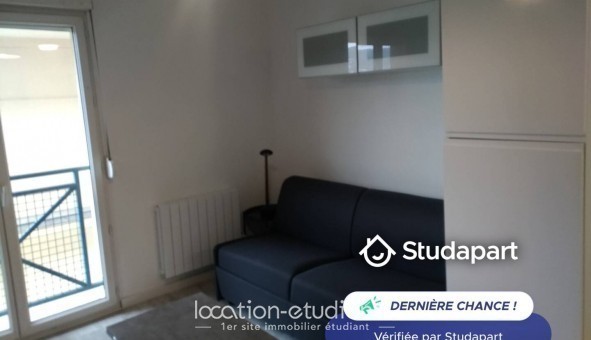 Logement tudiant Studio à Darntal (76160)