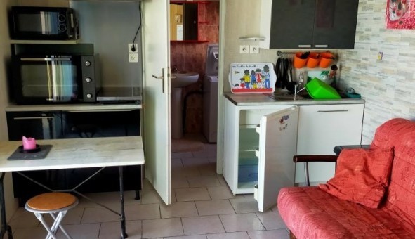 Logement tudiant Studio à Dnat (81120)