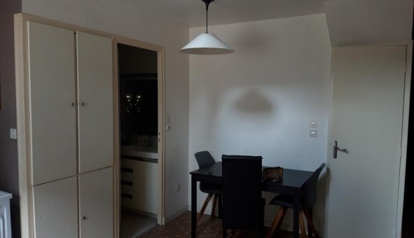 Logement tudiant Studio à Dijon (21000)