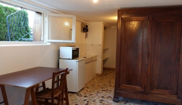 Logement tudiant Studio à Dijon (21000)