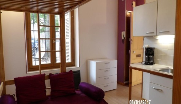 Logement tudiant Location Studio Vide Dijon (21000)