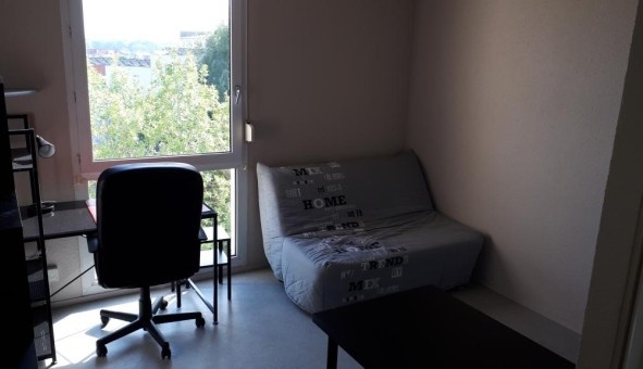 Logement tudiant Studio à Dijon (21000)