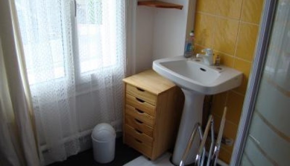 Logement tudiant Studio à Enghien les Bains (95880)