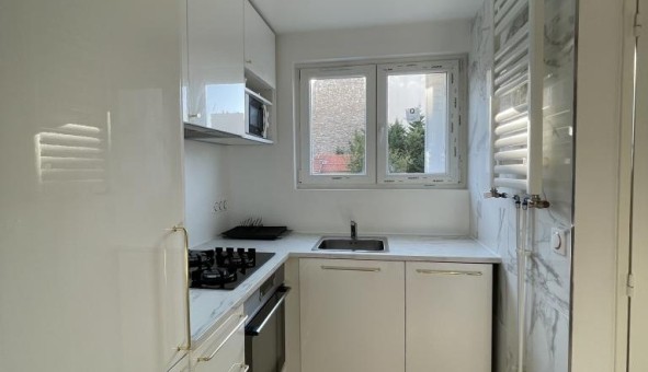 Logement tudiant Studio à pinay sur Seine (93800)