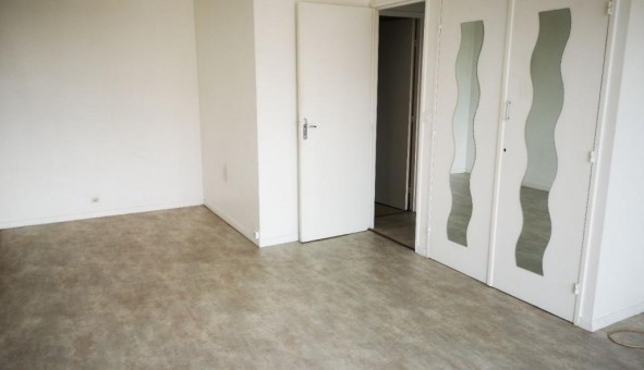 Logement tudiant Studio à vreux (27000)