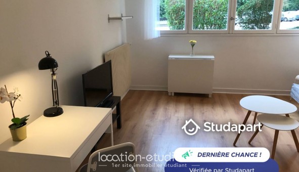 Logement tudiant Location Studio Meublé vry (91000)