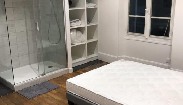 Logement tudiant Studio à Fontainebleau (77300)