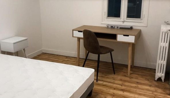 Logement tudiant Studio à Fontainebleau (77300)