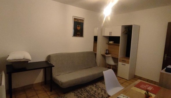 Logement tudiant Studio à Fontenay sous Bois (94120)