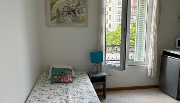 Logement tudiant Studio à Fontenay sous Bois (94120)