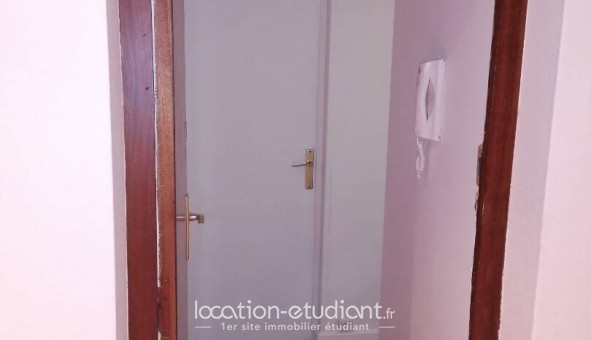 Logement tudiant Studio à Garches (92380)