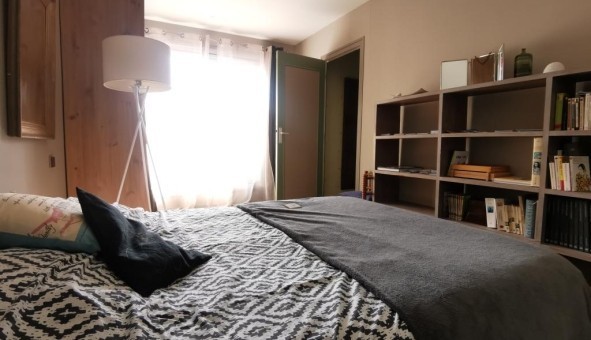 Logement tudiant Studio à Gergy (71590)