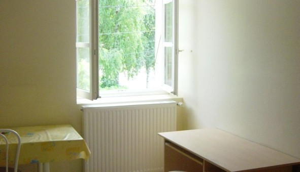 Logement tudiant Studio à Gires (38610)