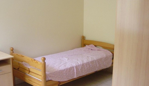 Logement tudiant Studio à Gires (38610)