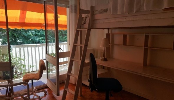 Logement tudiant Studio à Gradignan (33170)