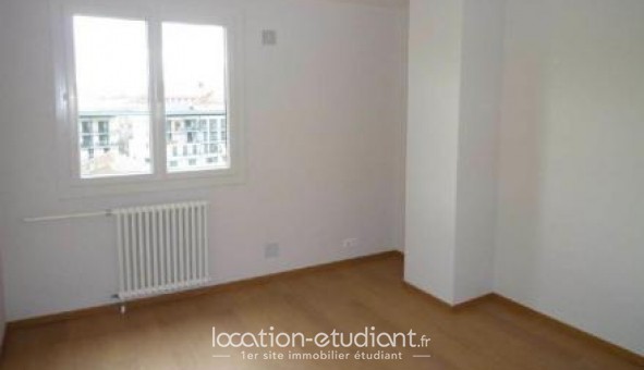 Logement tudiant Studio à Grenoble (38000)