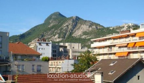 Logement tudiant Studio à Grenoble (38000)