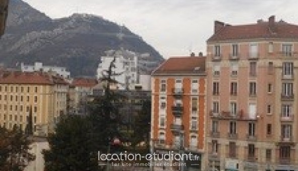 Logement tudiant Studio à Grenoble (38000)