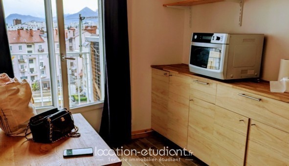 Logement tudiant Studio à Grenoble (38000)