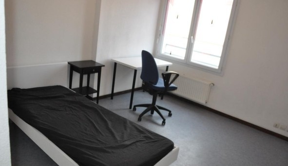 Logement tudiant Studio à Grenoble (38000)