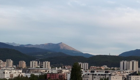 Logement tudiant Studio à Grenoble (38000)