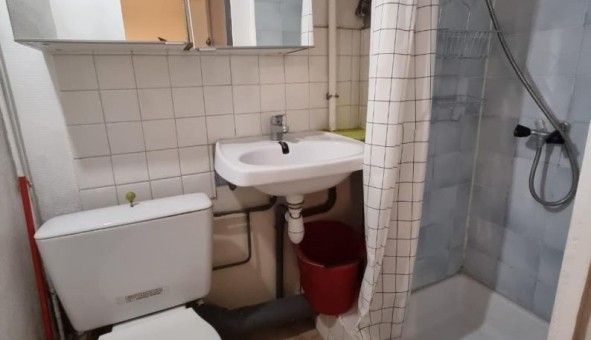 Logement tudiant Studio à Grenoble (38000)