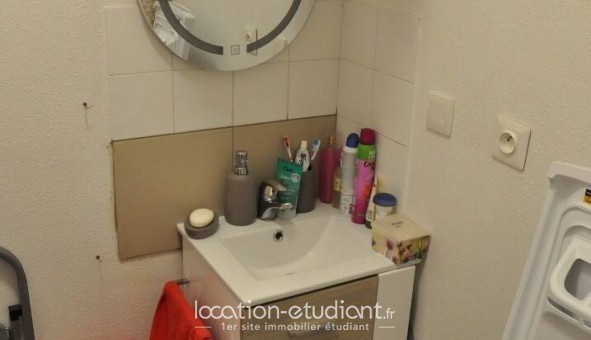 Logement tudiant Studio à Grenoble (38000)