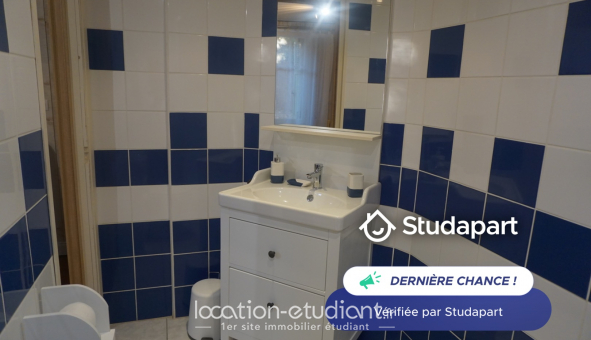 Logement tudiant Studio à Hyres (83400)