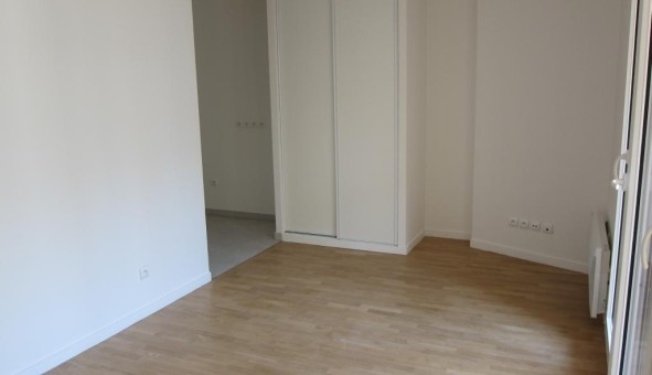 Logement tudiant Studio à Issy les Moulineaux (92130)