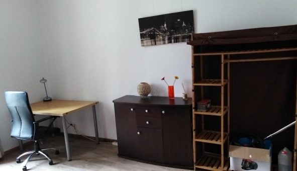 Logement tudiant Studio à Jouy en Josas (78350)