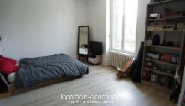 Logement tudiant Studio à La Fert Alais (91590)