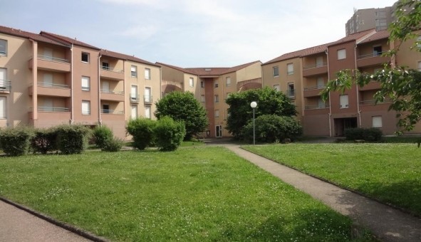 Logement tudiant Studio à Le Ban Saint Martin (57050)