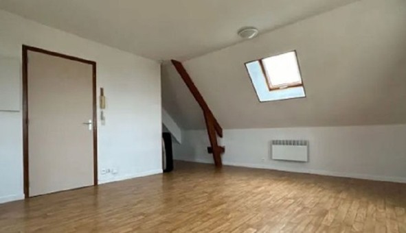 Logement tudiant Studio à Le Boullay Mivoye (28210)