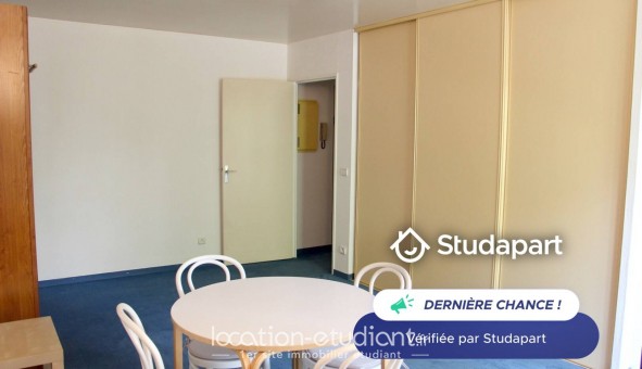 Logement tudiant Studio à Le Kremlin Bictre (94270)