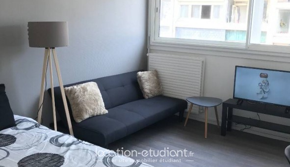 Logement tudiant Studio à Le Mans (72100)