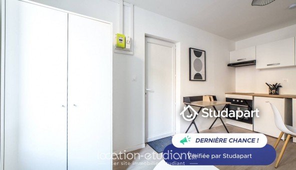 Logement tudiant Studio à Les Ayvelles (08000)