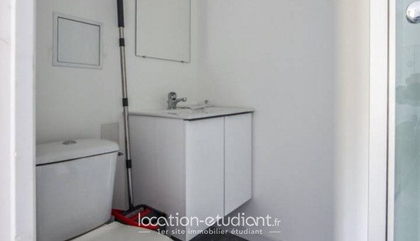 Logement tudiant Studio à Les Ayvelles (08000)