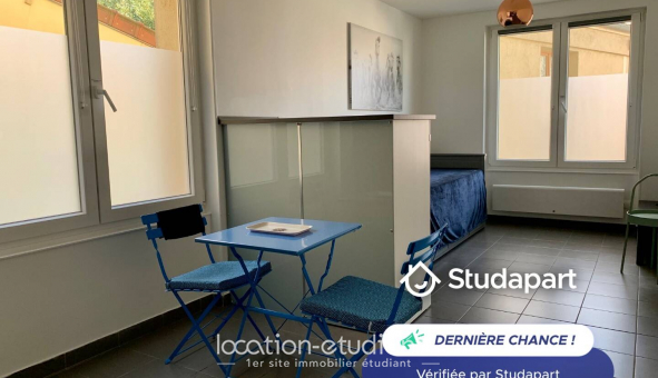 Logement tudiant Location Studio Meublé Les Lilas (93260)