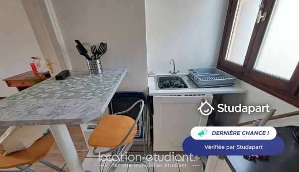 Logement tudiant Studio à Les Loges en Josas (78350)