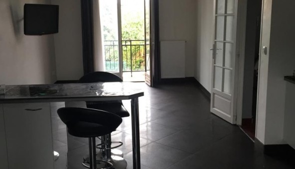 Logement tudiant Location Studio Vide Les Pavillons sous Bois (93320)