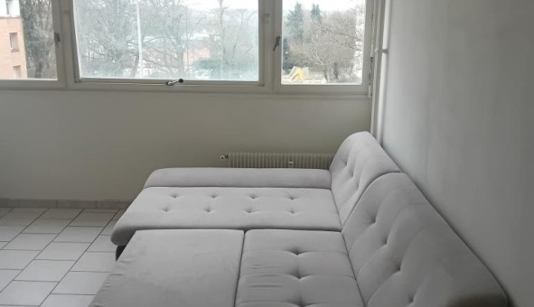 Logement tudiant Studio à Livry sur Seine (77000)