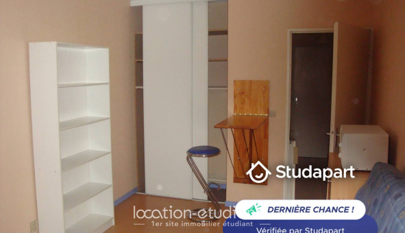 Logement tudiant Location Studio Meublé Lons (64140)