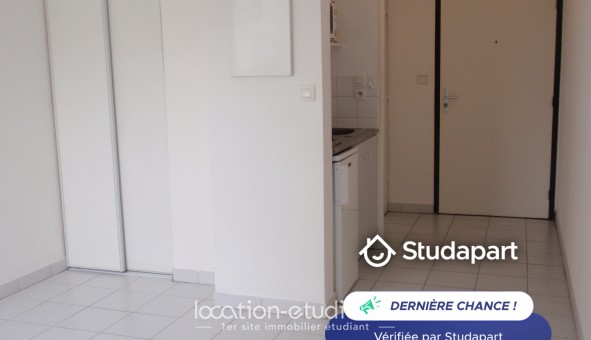 Logement tudiant Location Studio Vide Lyon 8me arrondissement (69008)