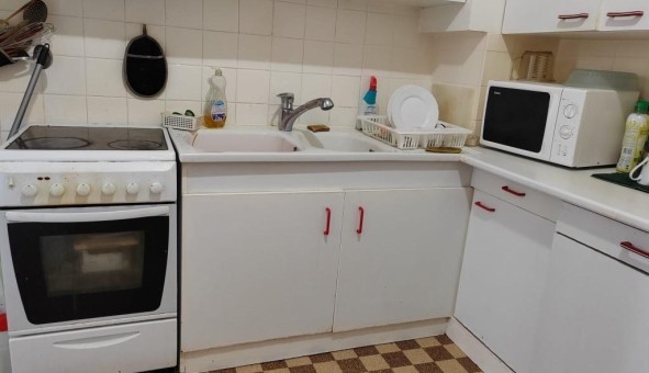 Logement tudiant Studio à Lyon 8me arrondissement (69008)