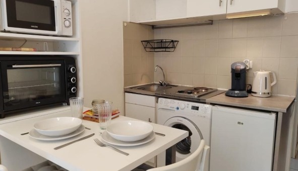 Logement tudiant Studio à Lyon 8me arrondissement (69008)