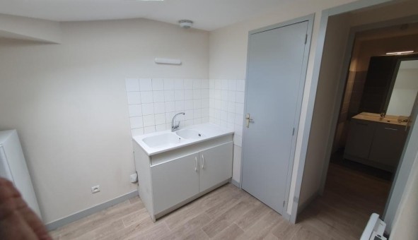 Logement tudiant Studio à Mcon (71000)