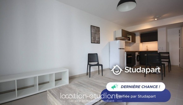 Logement tudiant Location Studio Meublé Marseille 02me arrondissement (13002)